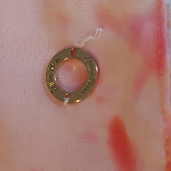 💚CALVIN KLEIN Large Pink and Green Lightweight Scarf - Picture 5 of 7